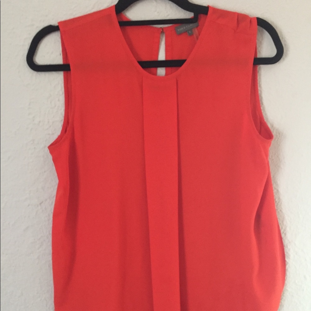 Vince Camuto top